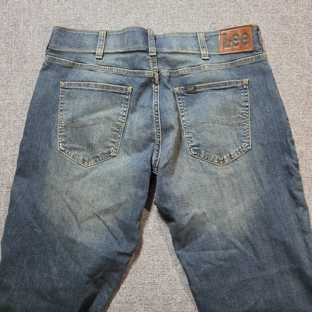 Lee Mens Extreme Motion Regular Straight Jean Denim Comfort Maverick New 36 X 30
